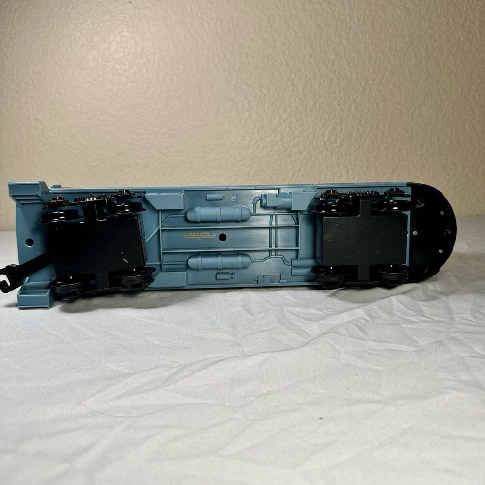 Lionel Polar Express Train Replacement Coach Car, Ready To Play 7-11824 - Picture 8 of 11
